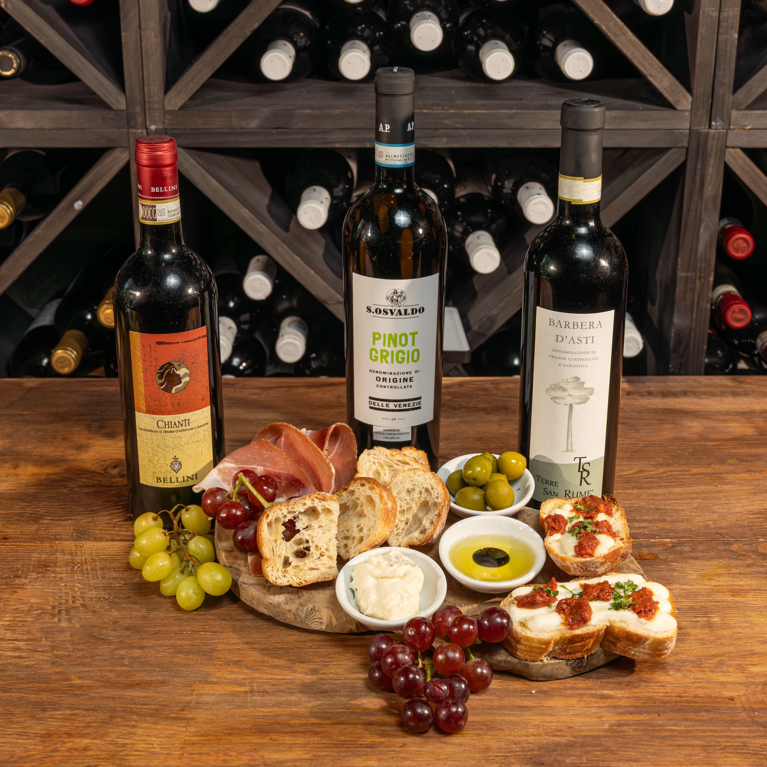 Wine and Nibbles Wine Tasting Experience